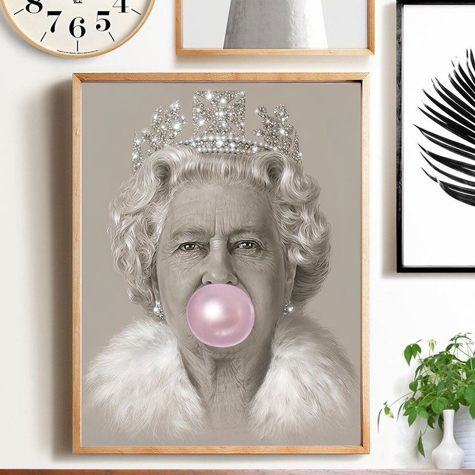 Modern Elizabeth Ii Bubblegum Queen Canvas Wall Art Print For Living Room Nordic Style Home Decor Poster - 1